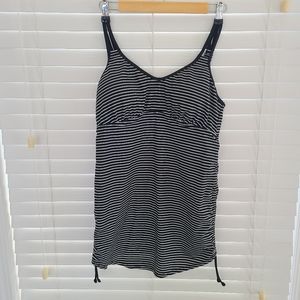 Thyme Maternity Striped Swimsuit Top Tankini M